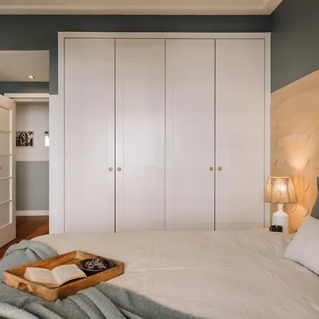 Galera - 2 Bedrooms, Pool And Gym In Lapa * Lisbon